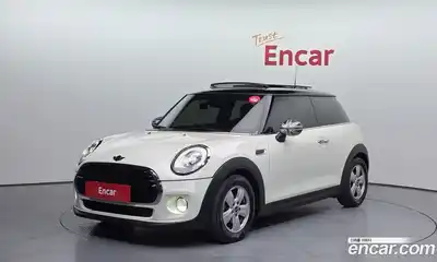 Mini Cooper, 2016