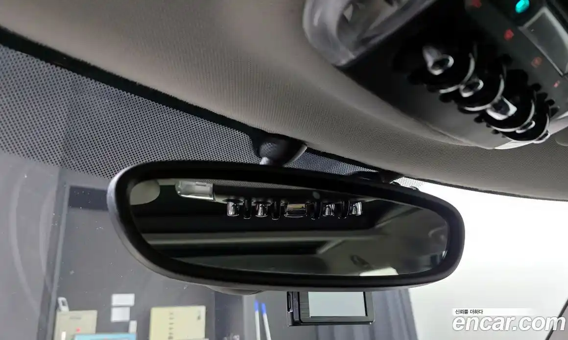 Mini Cooper 2016 1.5 Автомат в Москве № 499333, фото 16