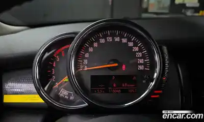 Mini Cooper 2016 1.5 Автомат в Москве № 499333, миниатюра 8