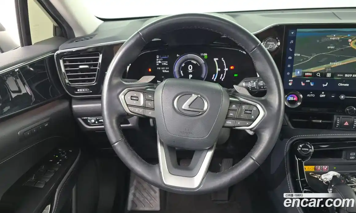 Lexus NX 2024 2.5 Автомат в Москве № 499651, фото 13