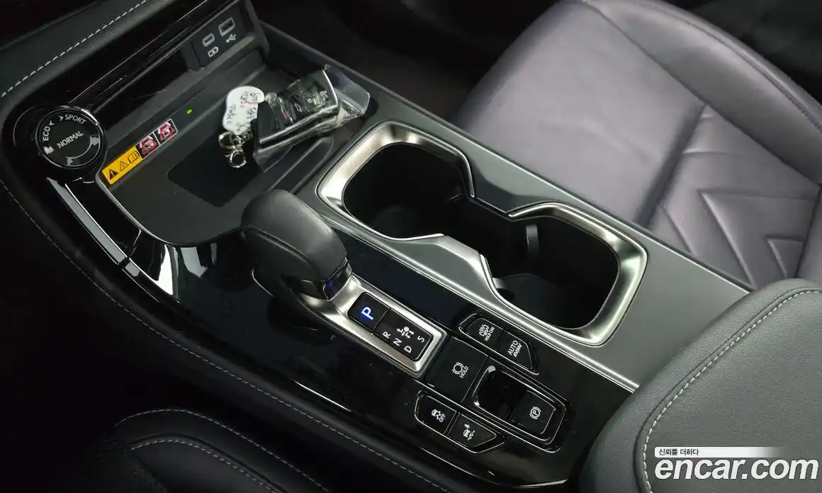 Lexus NX 2024 2.5 Автомат в Москве № 499651, фото 9