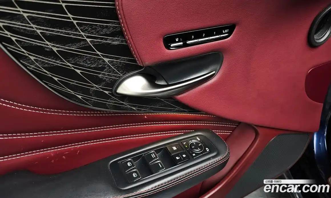 Lexus LS 2022 3.5 Автомат в Москве № 499667, фото 17