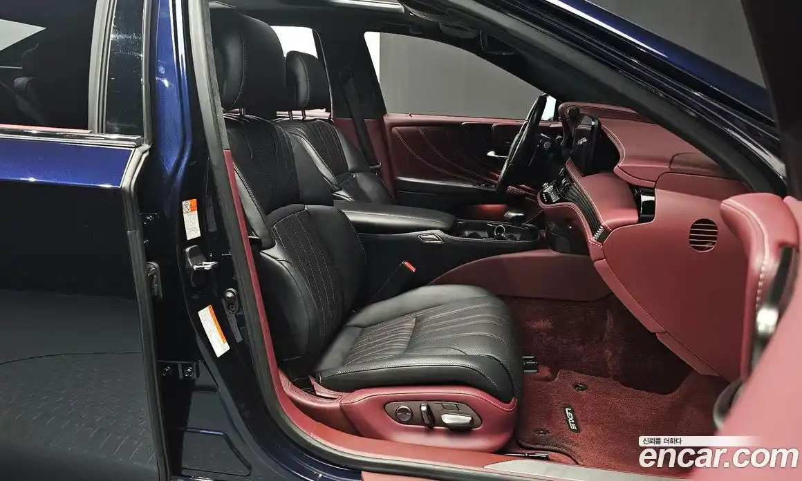 Lexus LS 2022 3.5 Автомат в Москве № 499667, фото 10