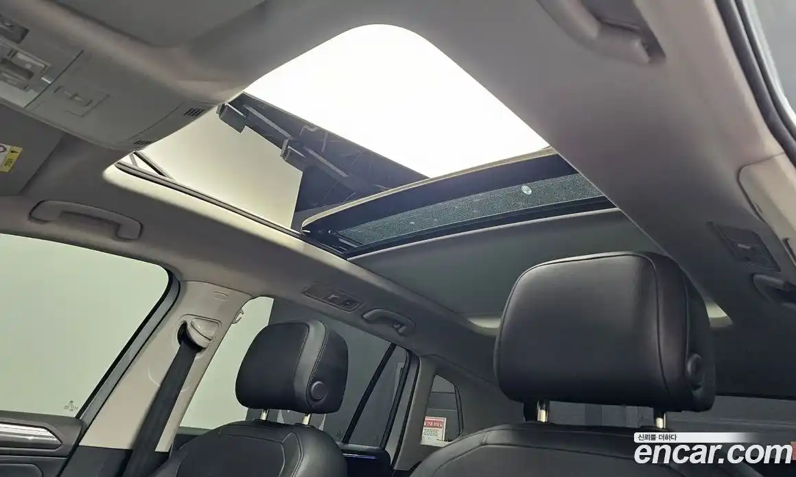 Volkswagen Tiguan 2023 2.0 Автомат в Москве № 499907, фото 19