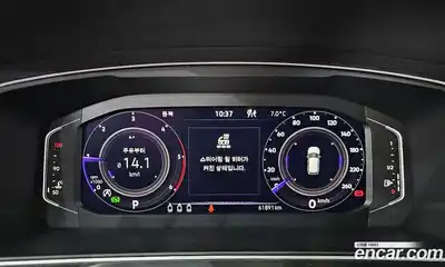 Volkswagen Tiguan 2023 2.0 Автомат в Москве № 499907, миниатюра 8