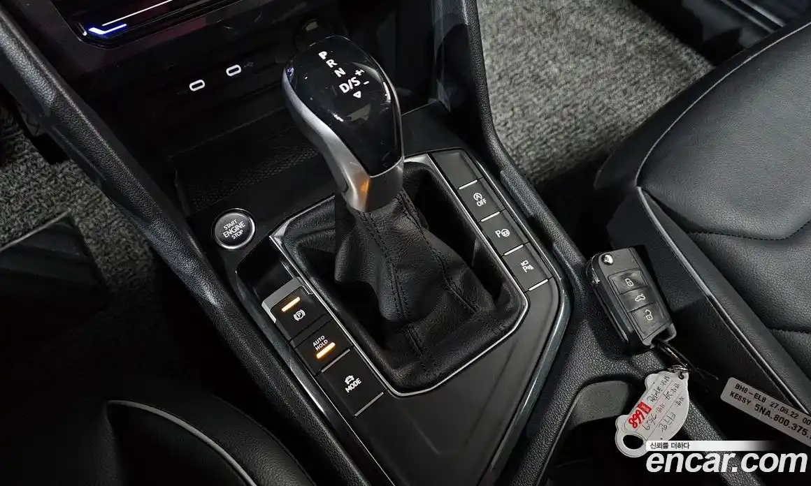 Volkswagen Tiguan 2023 2.0 Автомат в Москве № 499907, фото 9