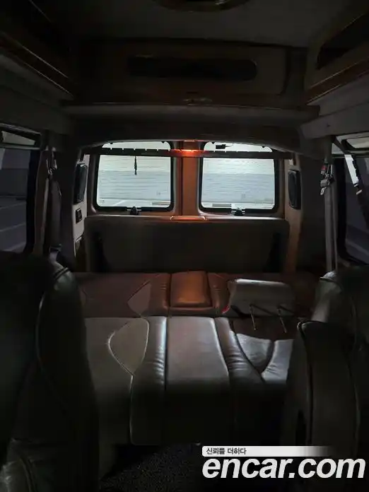 Chevrolet Chevy Van 2003 5.3 Автомат в Москве № 500972, фото 14