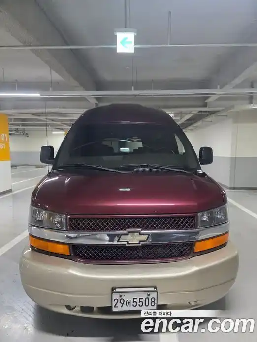 Chevrolet Chevy Van 2003 5.3 Автомат в Москве № 500972, фото 3