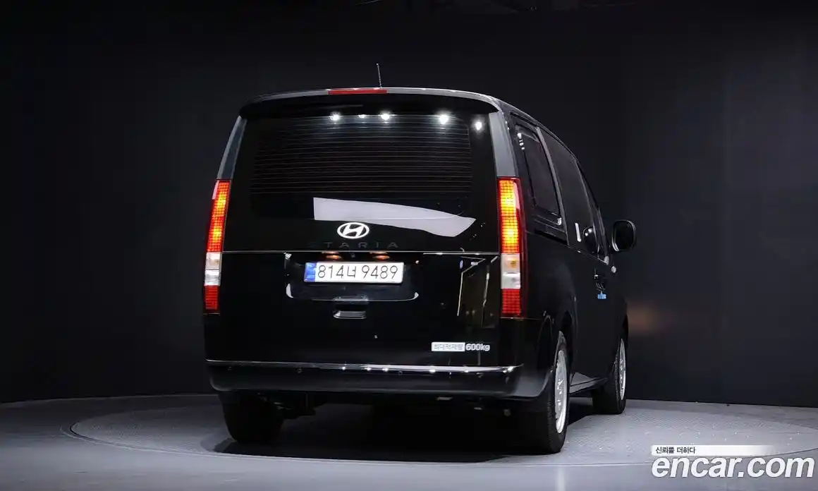 Hyundai Staria 2025 2.2 Автомат в Москве № 517022, фото 4