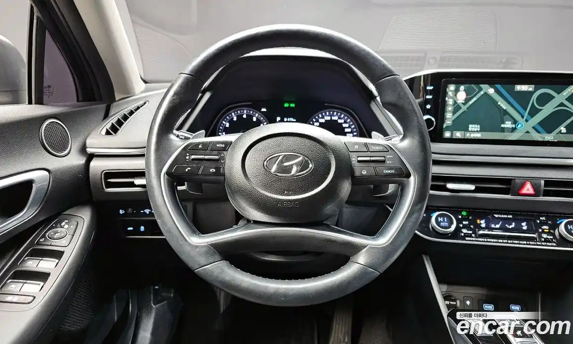 Hyundai Sonata 2020 2.0 Автомат в Москве № 517374, фото 13