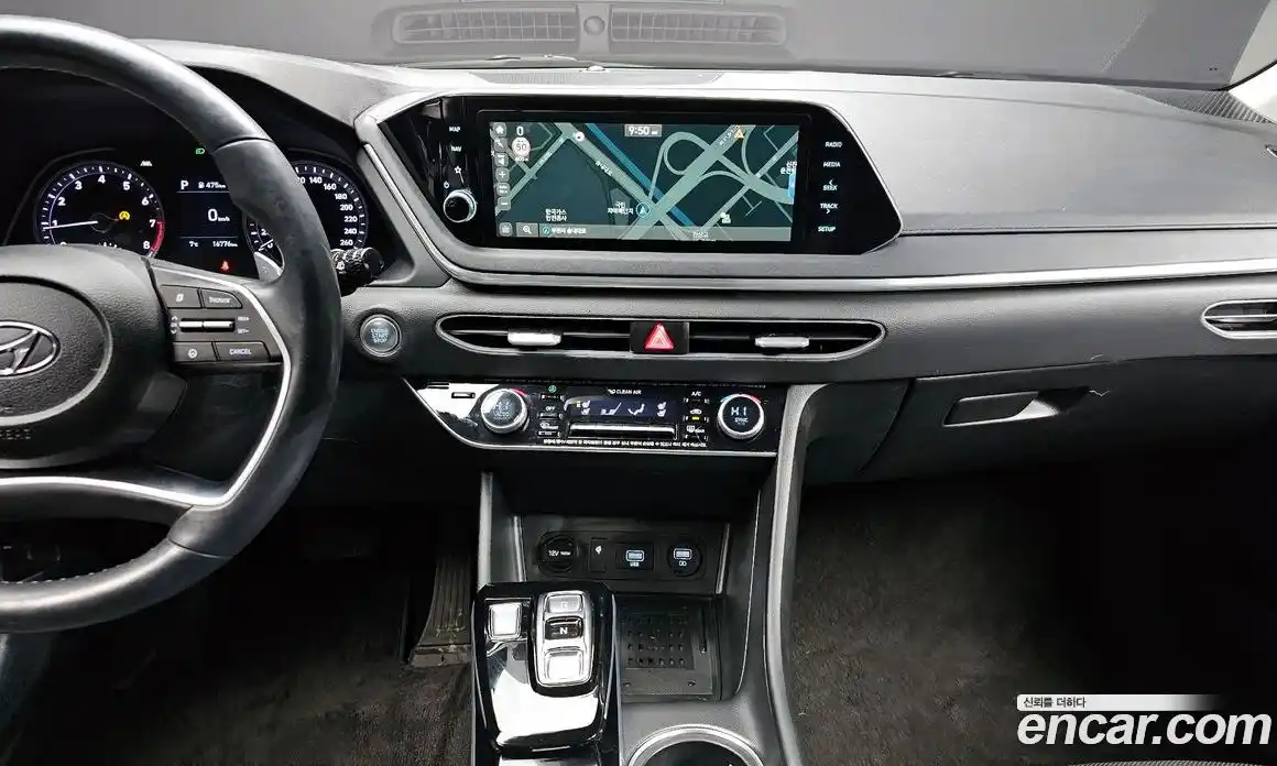 Hyundai Sonata 2020 2.0 Автомат в Москве № 517374, фото 14