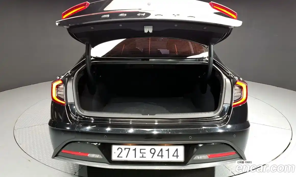 Hyundai Sonata 2020 2.0 Автомат в Москве № 517374, фото 20