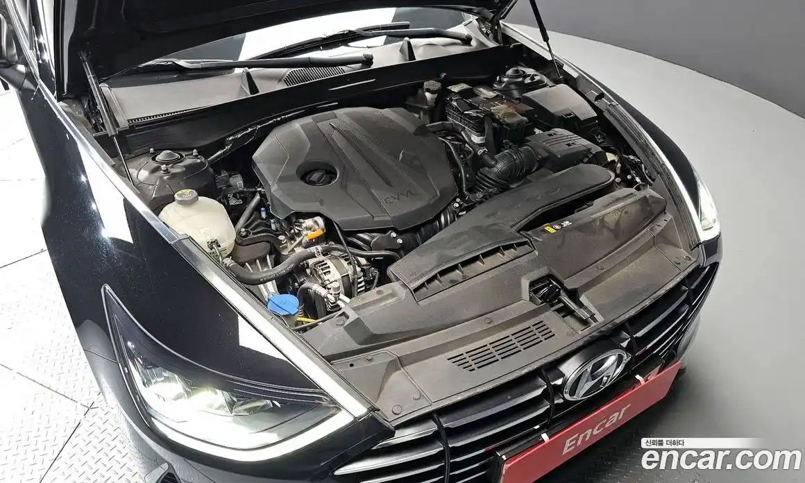 Hyundai Sonata 2020 2.0 Автомат в Москве № 517374, фото 6