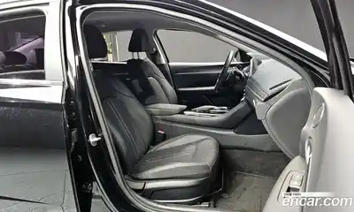 Hyundai Sonata 2020 2.0 Автомат в Москве № 517374, миниатюра 10