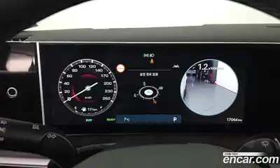 Hyundai Santa Fe 2025 1.6 Автомат в Москве № 517410, миниатюра 8