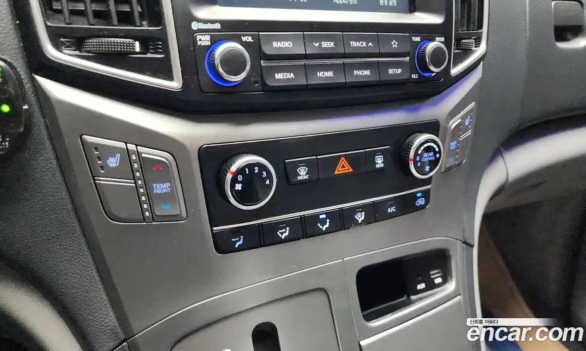 Hyundai Starex 2021 2.4 Автомат в Москве № 517810, фото 17