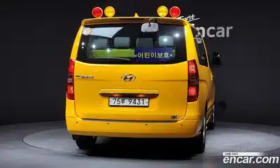 Hyundai Starex 2021 2.4 Автомат в Москве № 517810, миниатюра 4