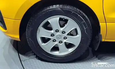 Hyundai Starex 2021 2.4 Автомат в Москве № 517810, миниатюра 5