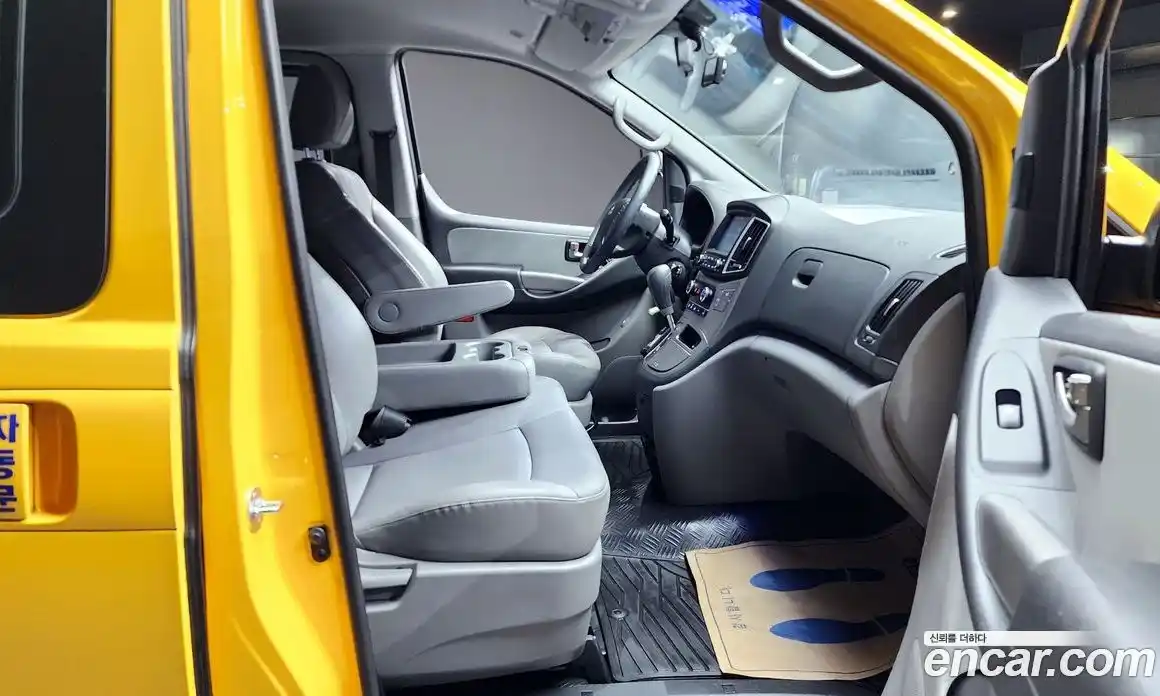 Hyundai Starex 2021 2.4 Автомат в Москве № 517810, фото 10