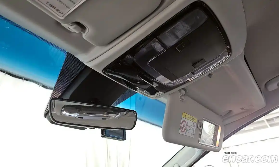 Hyundai Staria 2023 3.5 Автомат в Москве № 518214, фото 17