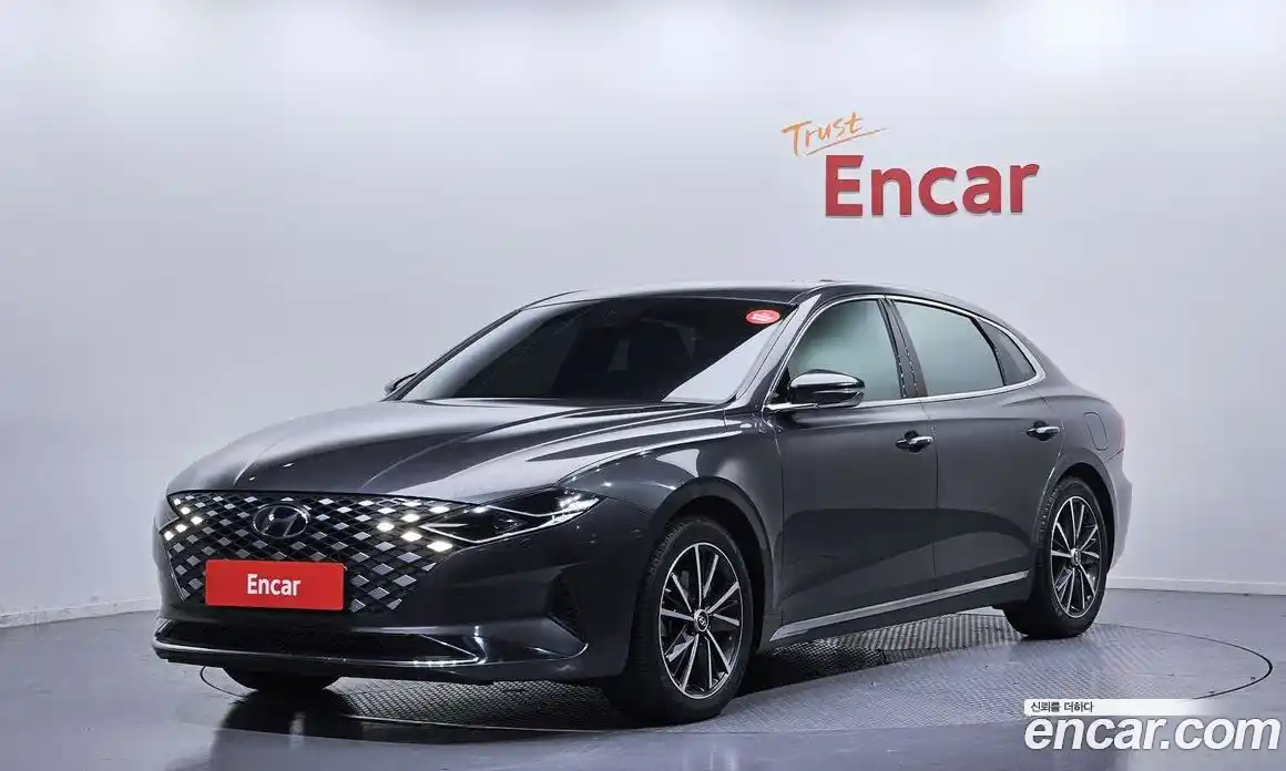 Hyundai Grandeur 2022 3.0 Автомат в Москве № 518586, фото 1