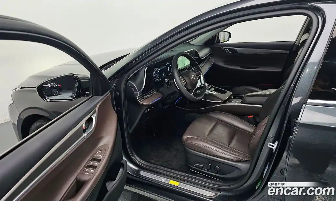 Hyundai Grandeur 2022 3.0 Автомат в Москве № 518586, фото 11