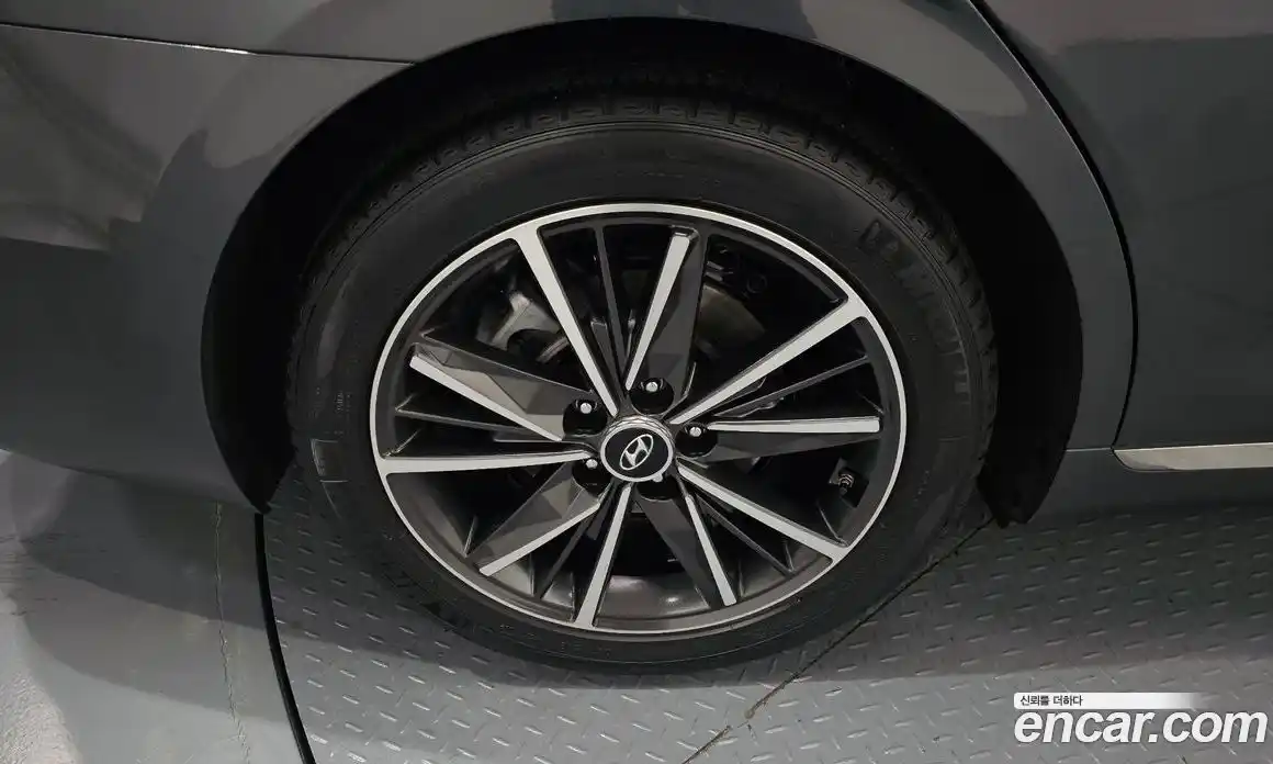 Hyundai Grandeur 2022 3.0 Автомат в Москве № 518586, фото 5