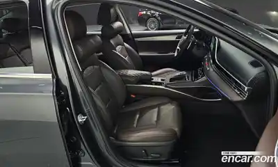 Hyundai Grandeur 2022 3.0 Автомат в Москве № 518586, миниатюра 10