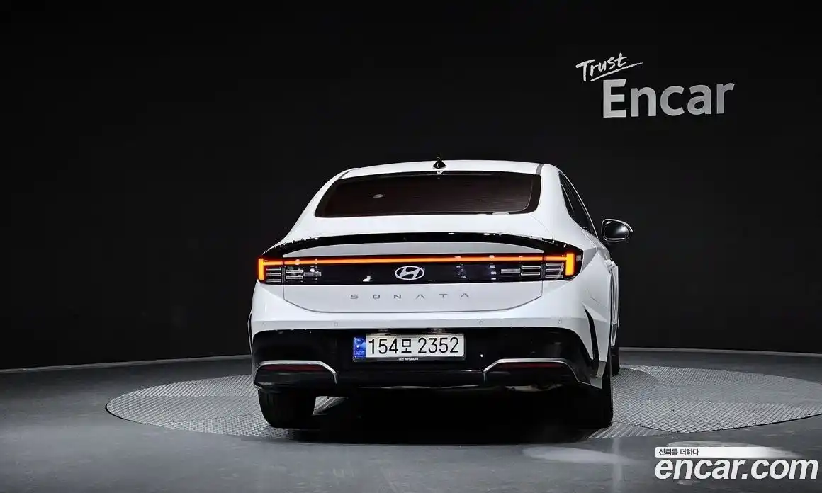 Hyundai Sonata 2024 1.6 Автомат в Москве № 518758, фото 4