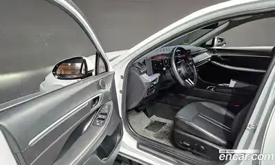 Hyundai Sonata 2024 1.6 Автомат в Москве № 518758, миниатюра 10