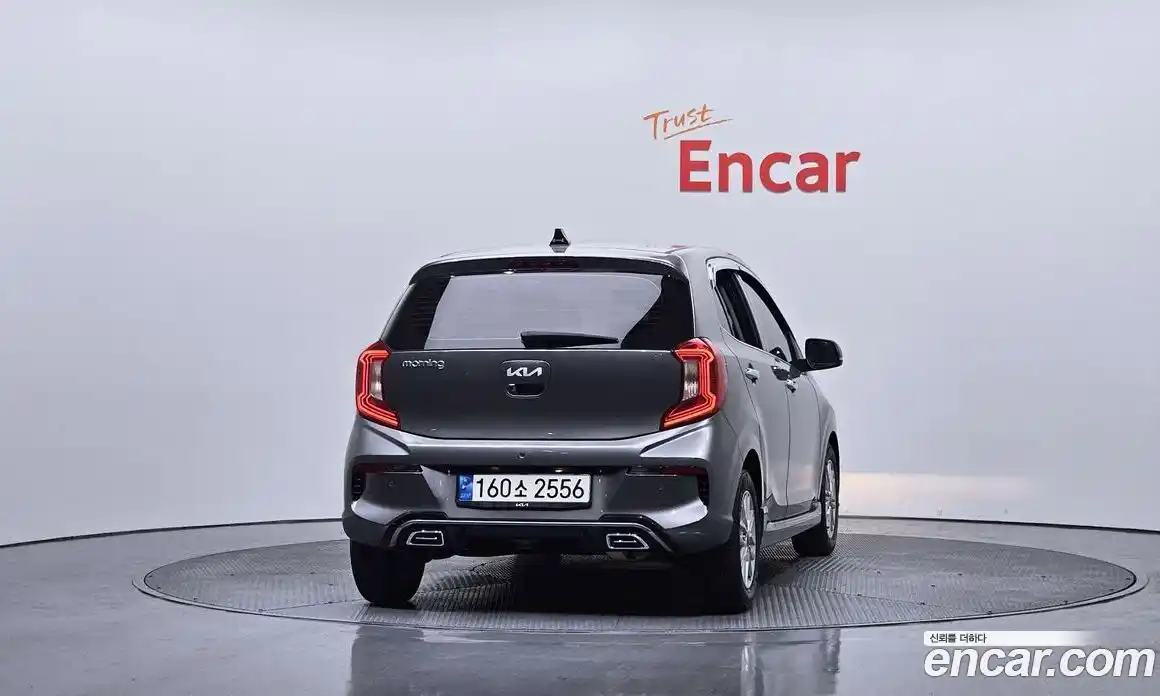 Kia Morning 2023 1.0 Автомат в Москве № 519799, фото 4