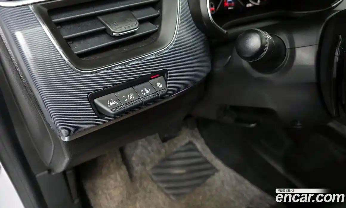 Renault XM3 2020 1.3 Автомат в Москве № 520528, фото 17