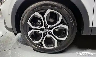 Renault XM3 2023 1.6 Автомат в Москве № 521209, миниатюра 5