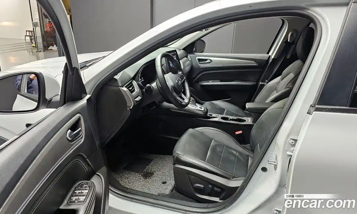 Renault XM3 2023 1.6 Автомат в Москве № 521209, фото 10