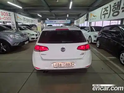 Volkswagen Golf 2016 1.4 Автомат в Москве № 521741, миниатюра 4