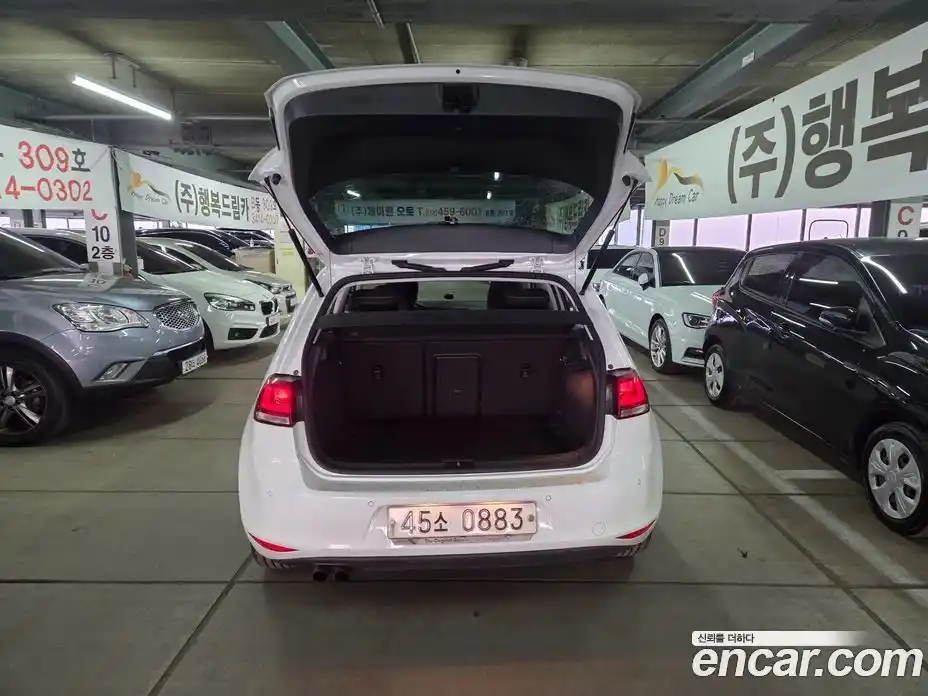 Volkswagen Golf 2016 1.4 Автомат в Москве № 521741, фото 5