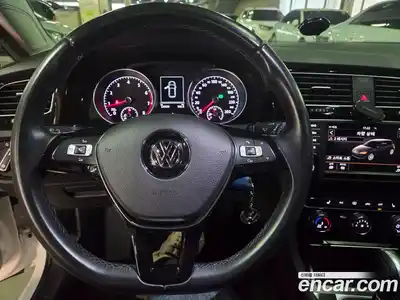 Volkswagen Golf 2016 1.4 Автомат в Москве № 521741, миниатюра 8