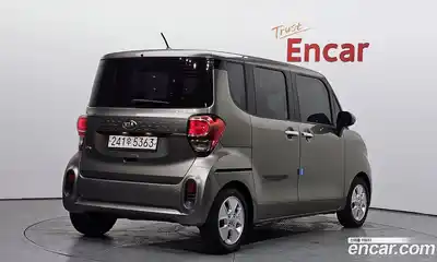 Kia Ray 2021 1.0 Автомат в Москве № 522718, миниатюра 2
