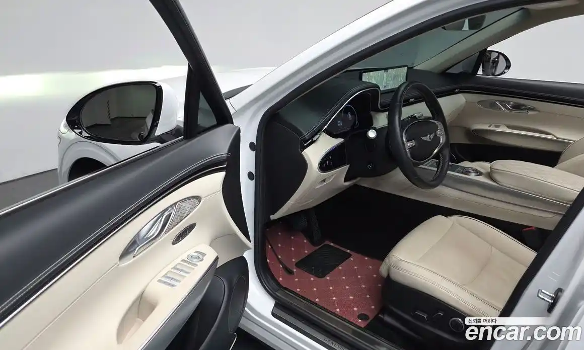 Genesis GV70 2022 2.5 Автомат в Москве № 524081, фото 12