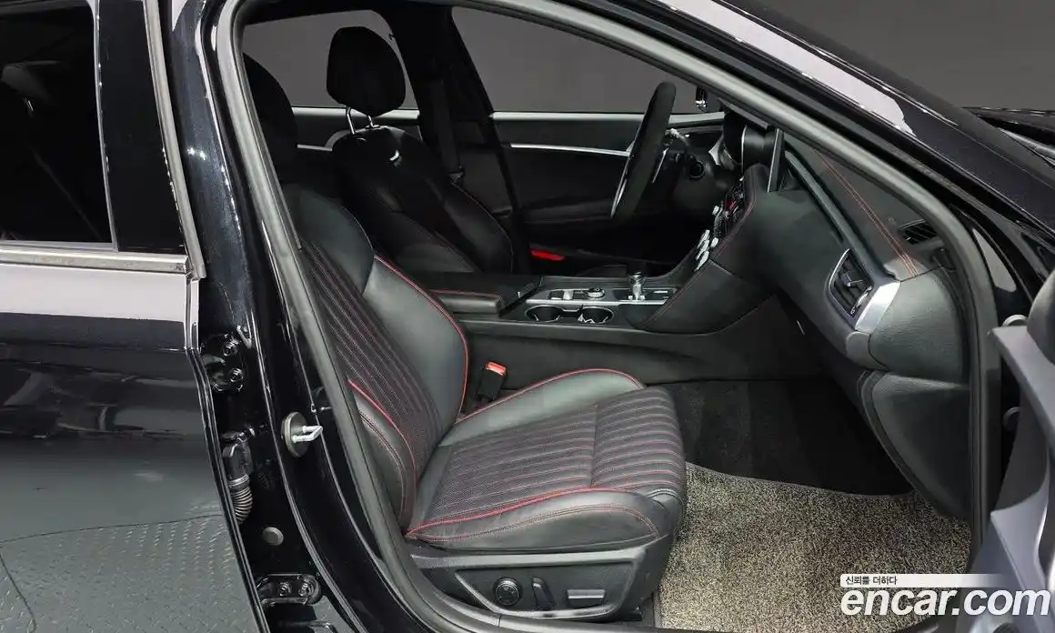 Genesis G70 2020 2.0 Автомат в Москве № 524122, фото 10