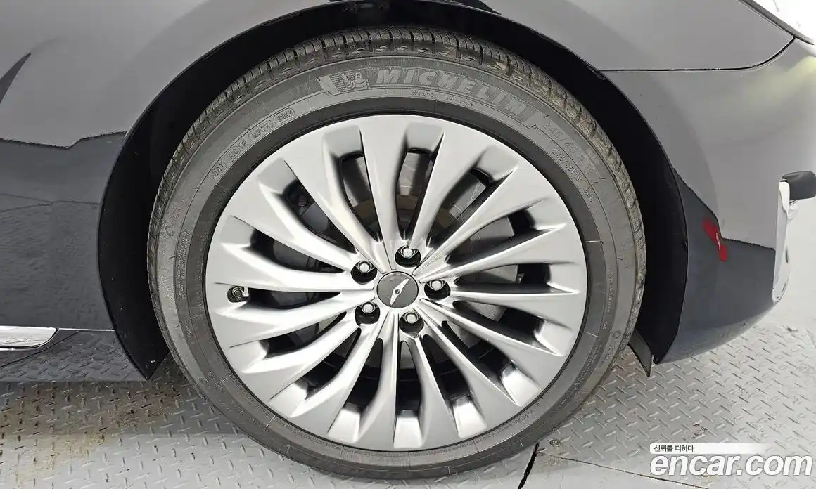 Genesis EQ900 2017 3.8 Автомат в Москве № 524125, фото 5