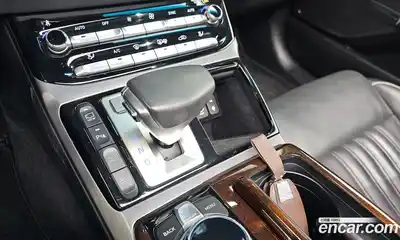 Genesis EQ900 2017 3.8 Автомат в Москве № 524125, миниатюра 9