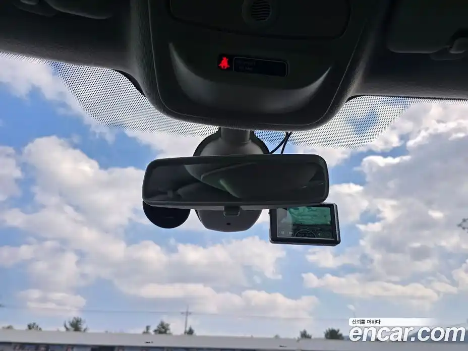 Renault QM3 2014 1.5 Вариатор в Москве № 524561, фото 10