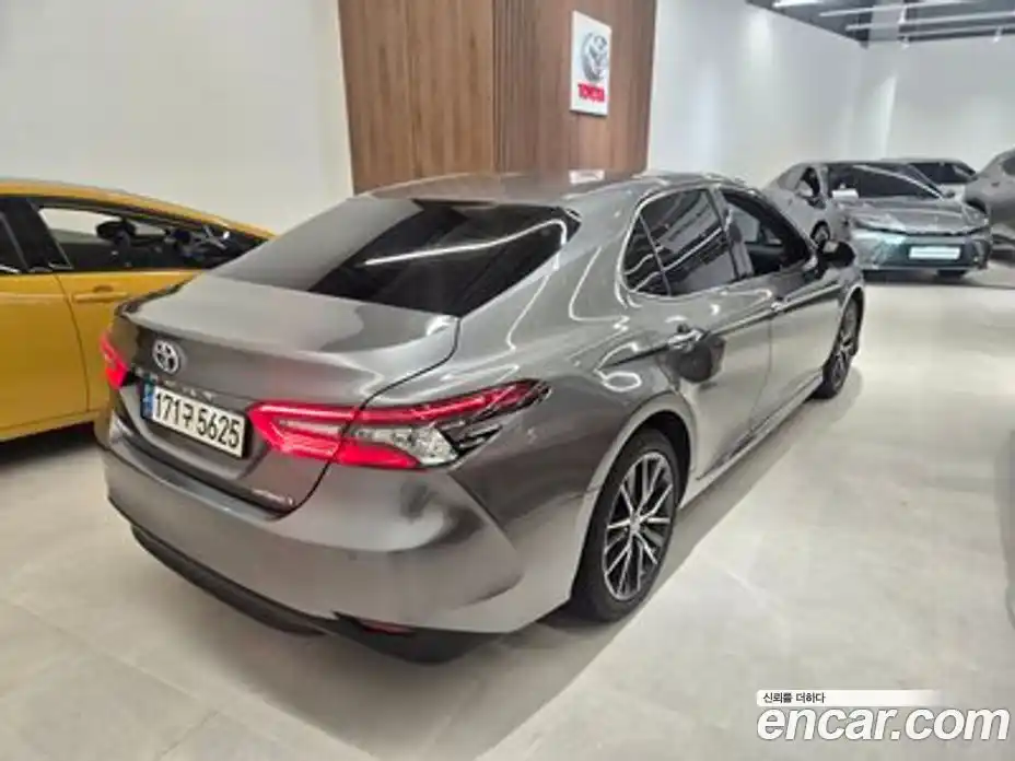 Toyota Camry 2023 2.5 Вариатор в Москве № 525321, фото 13