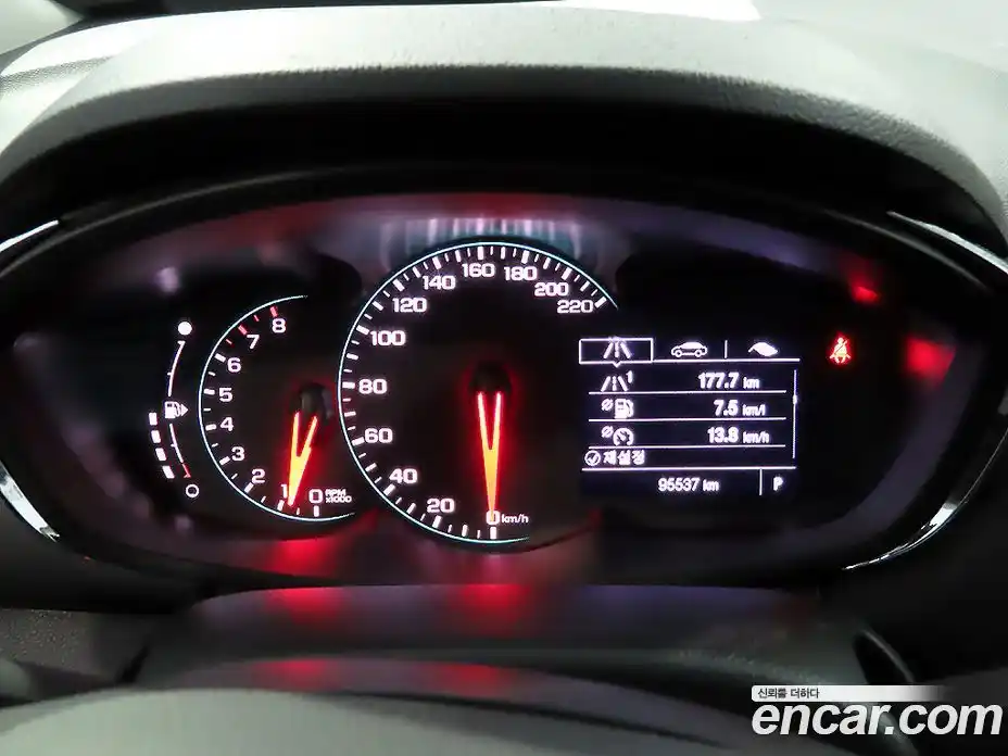 Chevrolet Trax 2019 1.4 Автомат в Москве № 528135, фото 9