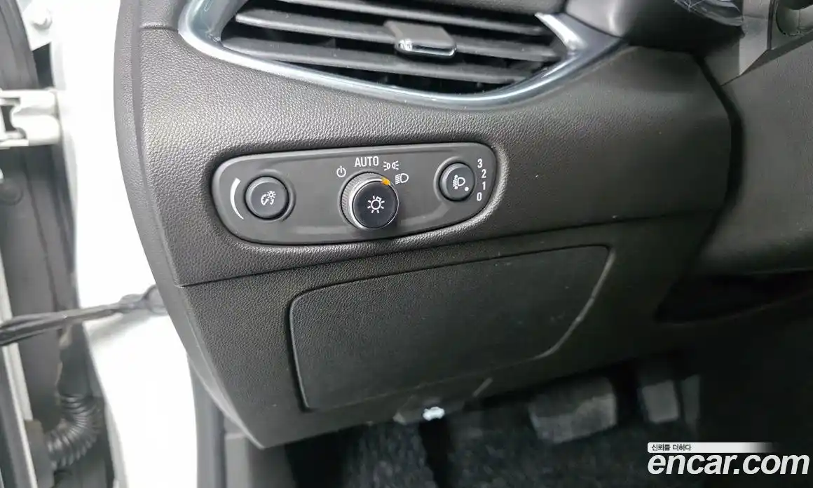 Chevrolet Malibu 2018 1.5 Автомат в Москве № 528648, фото 13