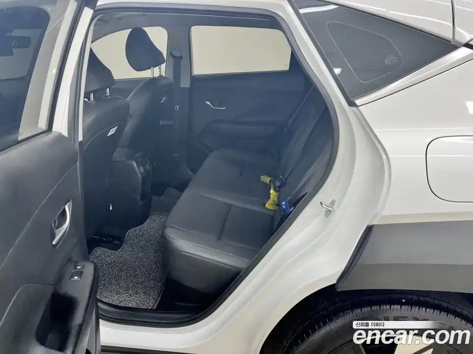 Hyundai Kona 2025 1.6 Автомат в Москве № 529426, фото 8