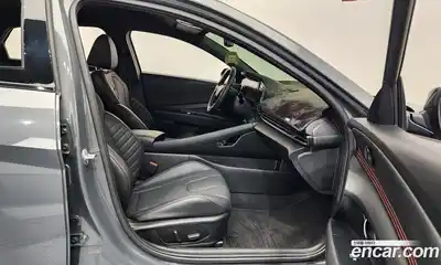 Hyundai Avante 2024 1.6 Автомат в Москве № 529827, миниатюра 11