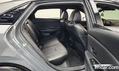 Hyundai Avante 2024 1.6 Автомат в Москве № 529827, миниатюра 12