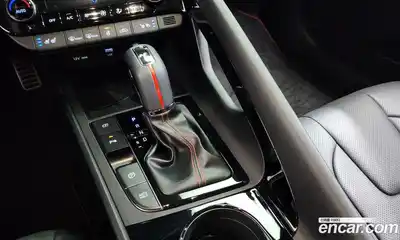 Hyundai Avante 2024 1.6 Автомат в Москве № 529827, миниатюра 9